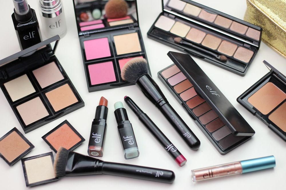 Productos de maquillaje e.l.f.